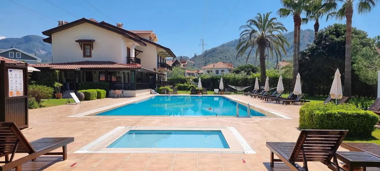 Efe Hotel Gocek Гёчек