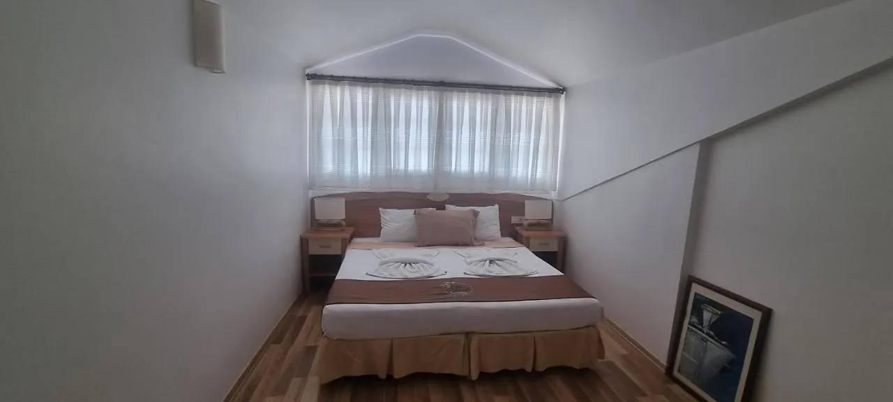 Efe Hotel Gocek Гёчек